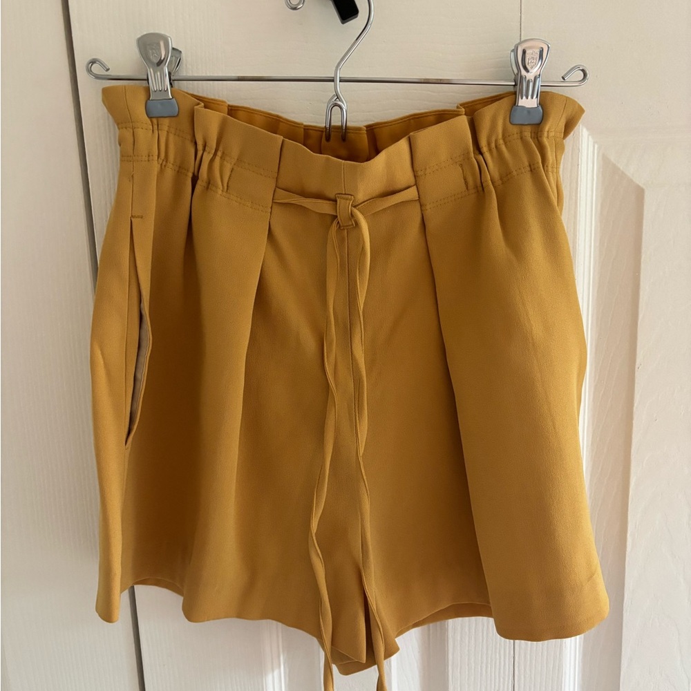 Babaton Mustard Drawstring Pleated Shorts